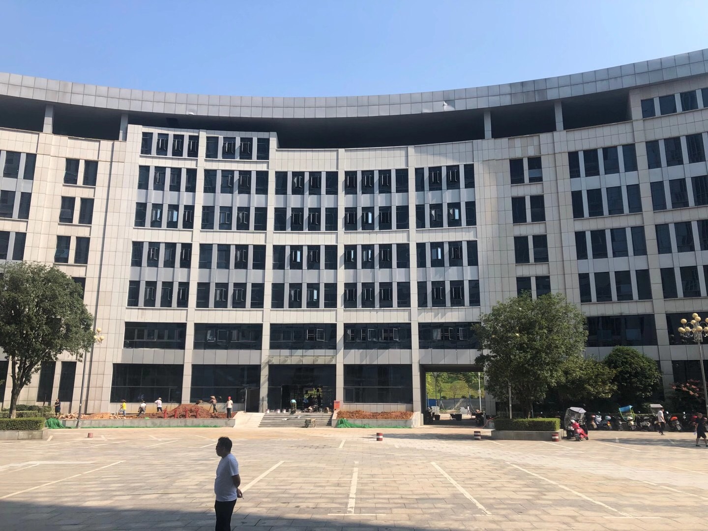 懷化市民服務(wù)中心消防整改、便民服務(wù)設(shè)施改擴(kuò)建及修繕工程